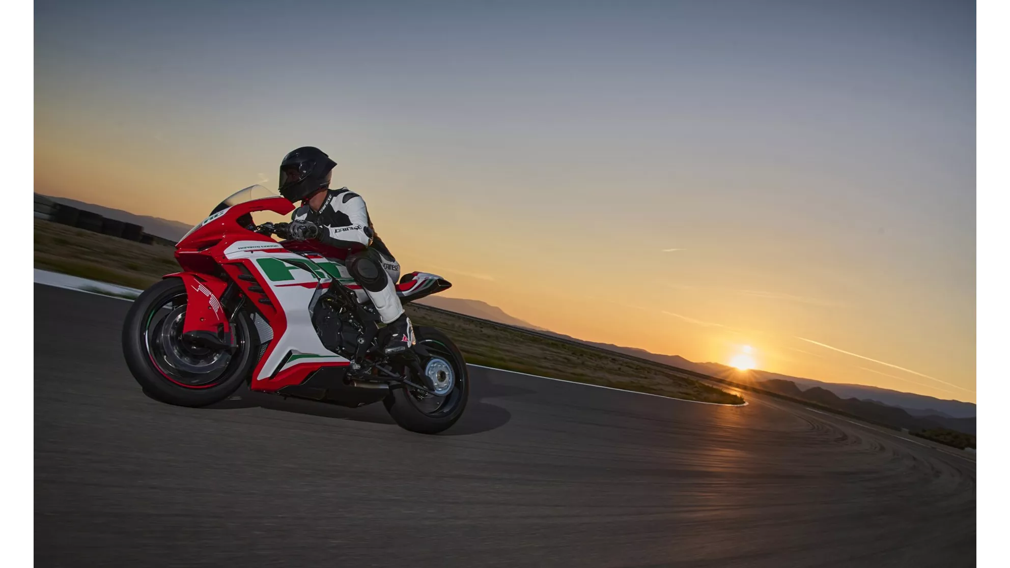 MV Agusta F3 RC - Image 1 MV Agusta F3 RC - Image 1