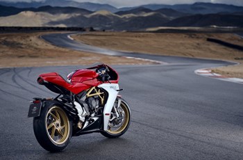 MV Agusta Superveloce 800 2023 - Bild 22