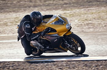 MV Agusta Superveloce 800 2023 - Bild 23