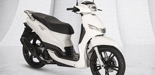 Peugeot Tweet 125 2016 vs Peugeot Tweet 125 Active 2023