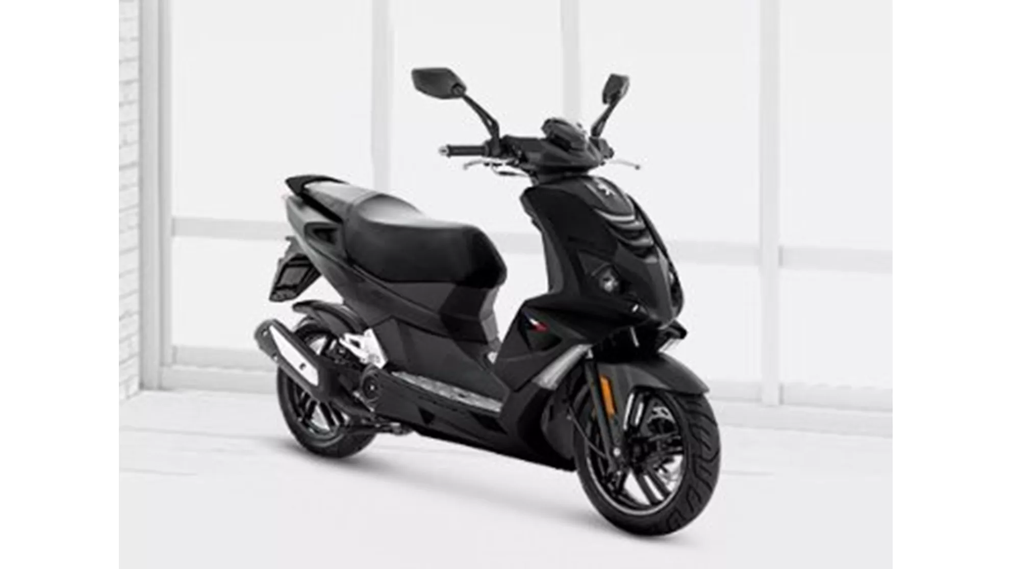 Peugeot Speedfight 4 50 Sportline - Image 2 Peugeot Speedfight 4 50 Sportline - Image 2