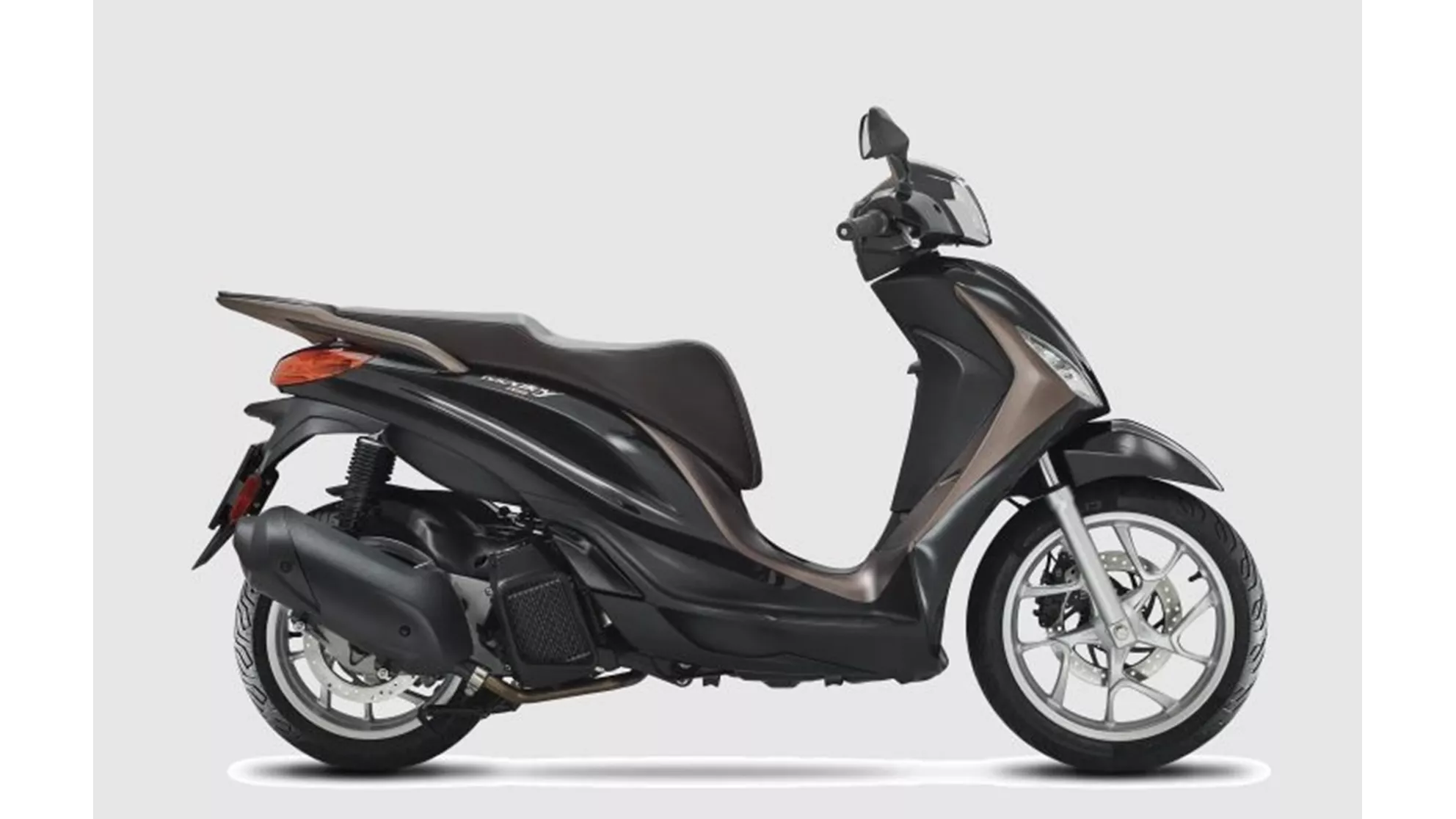 Piaggio Medley 125 - Image 3 Piaggio Medley 125 - Image 3