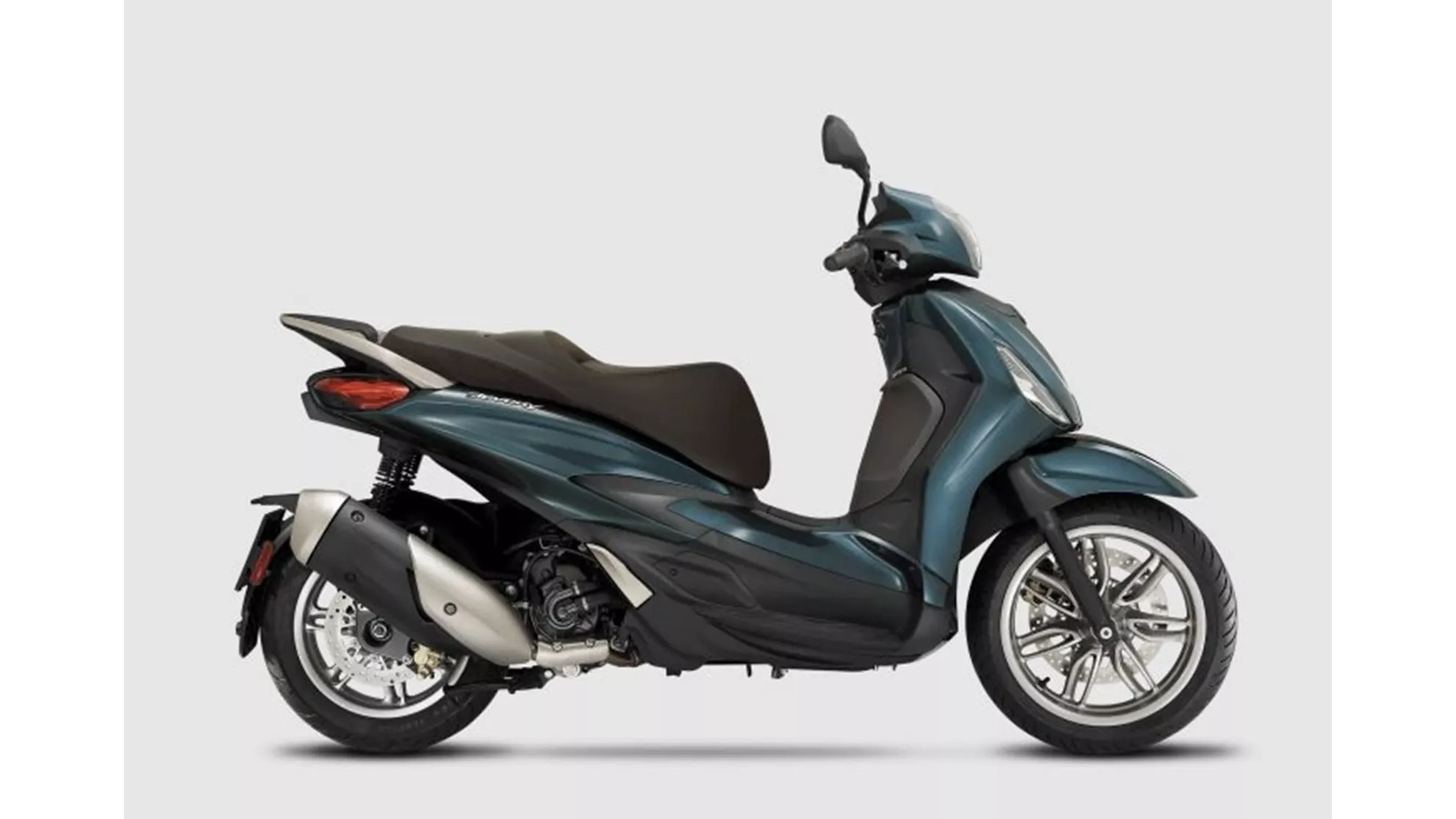 Piaggio Beverly 300 - Image 2 Piaggio Beverly 300 - Image 2