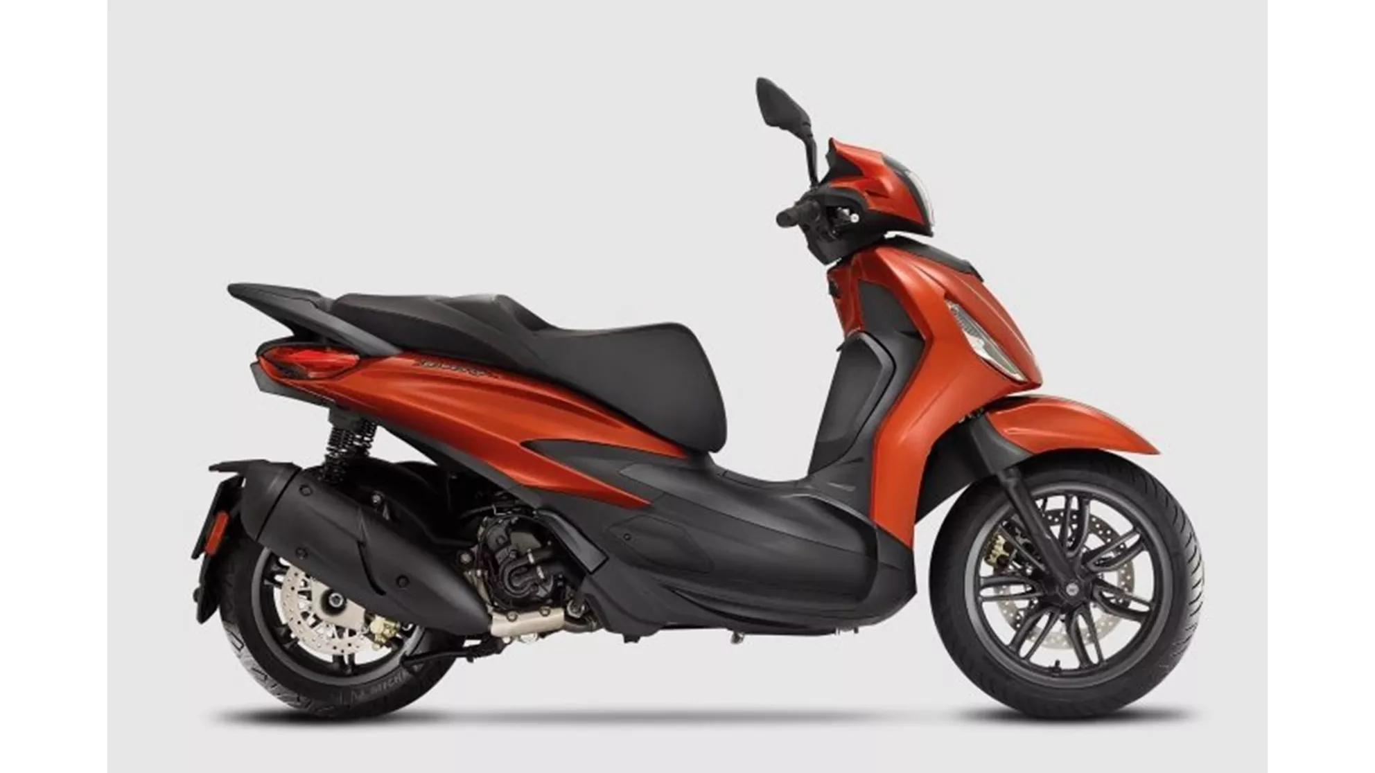 Piaggio Beverly 300 S - Image 3 Piaggio Beverly 300 S - Image 3