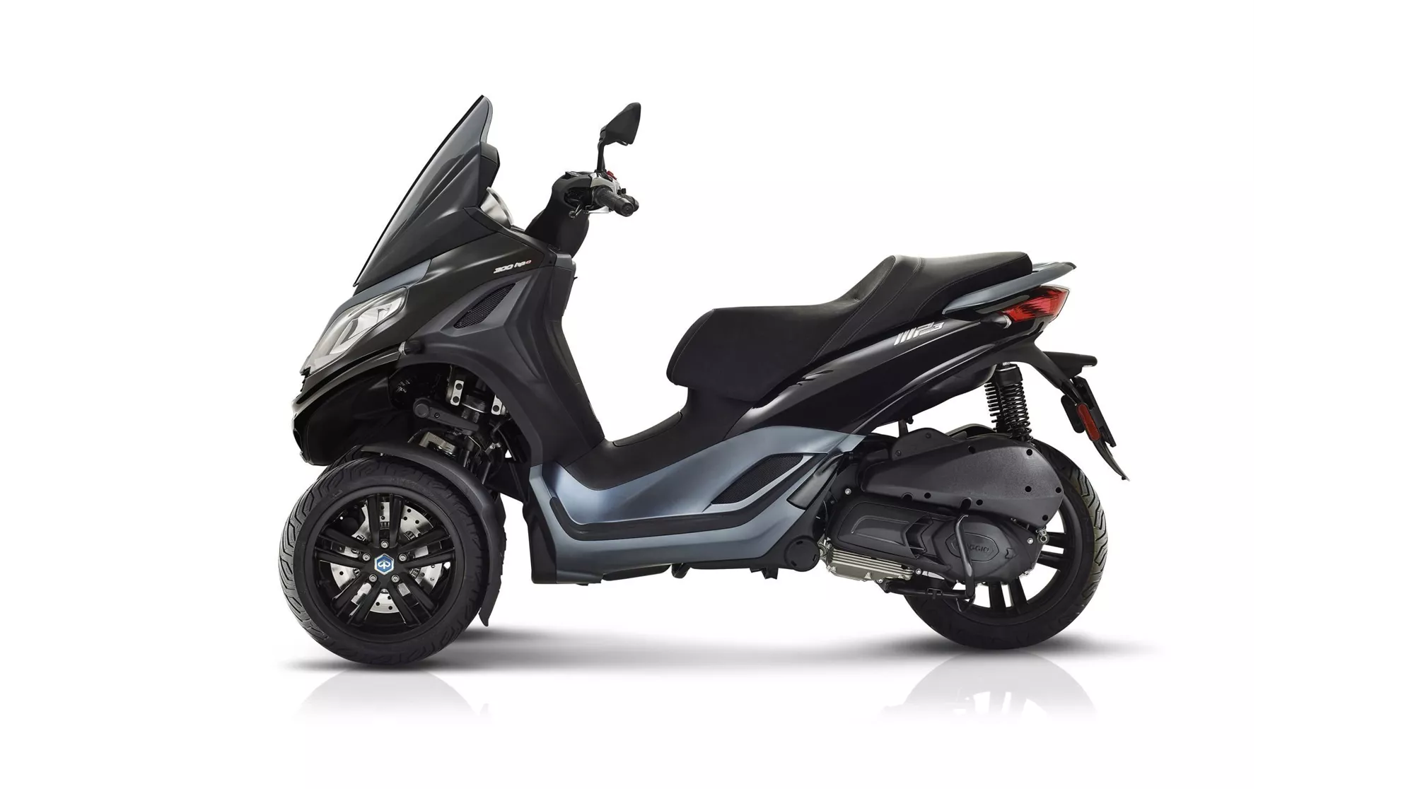 Piaggio MP3 300 - Image 5 Piaggio MP3 300 - Image 5
