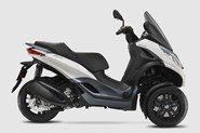 Piaggio MP3 300 Sport