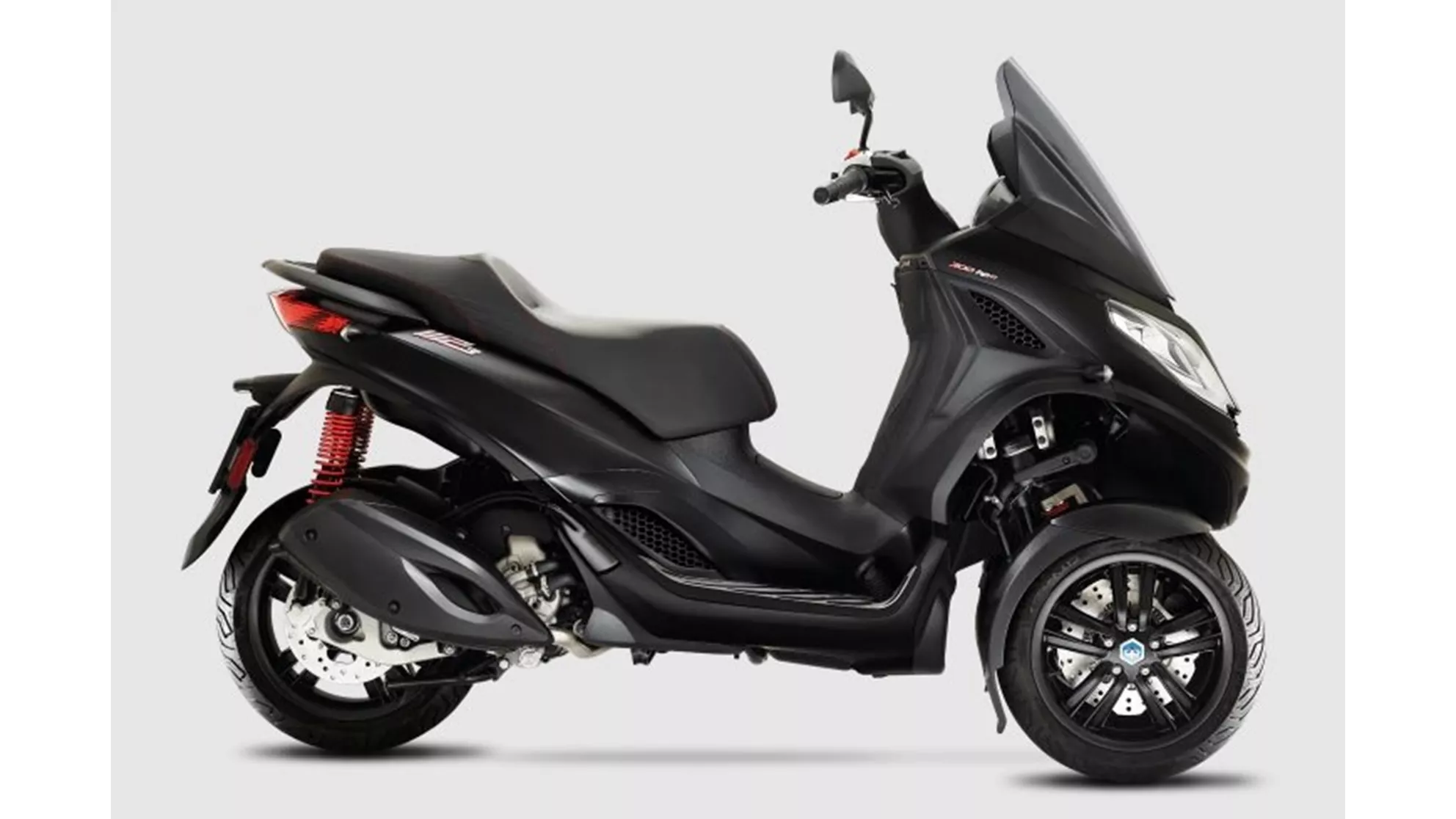 Piaggio MP3 300 Sport - Image 1 Piaggio MP3 300 Sport - Image 1