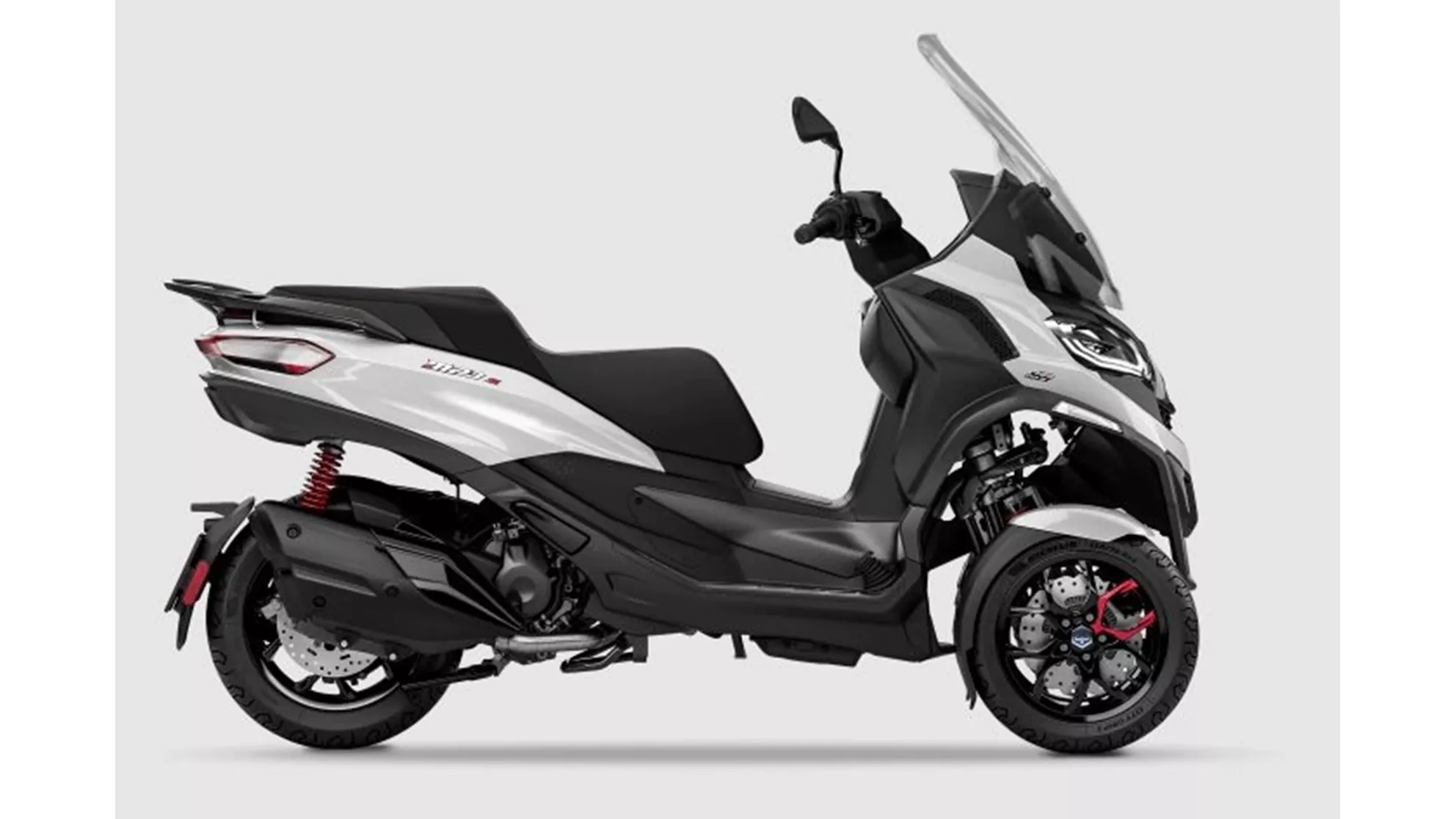 Piaggio MP3 400 Sport - Image 6 Piaggio MP3 400 Sport - Image 6