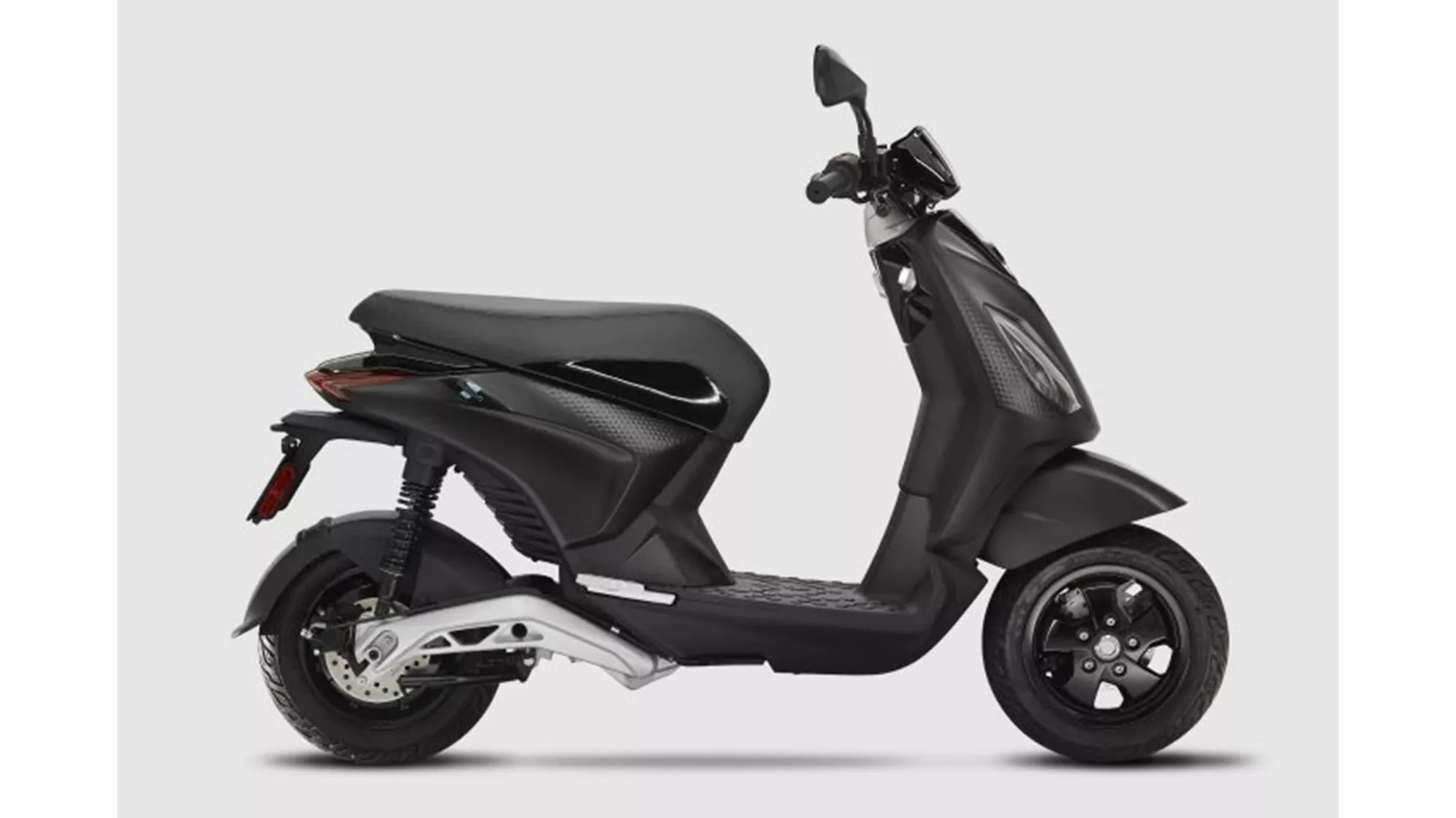 Piaggio 1 - Image 3 Piaggio 1 - Image 3