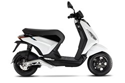 Piaggio 1 Active 2023