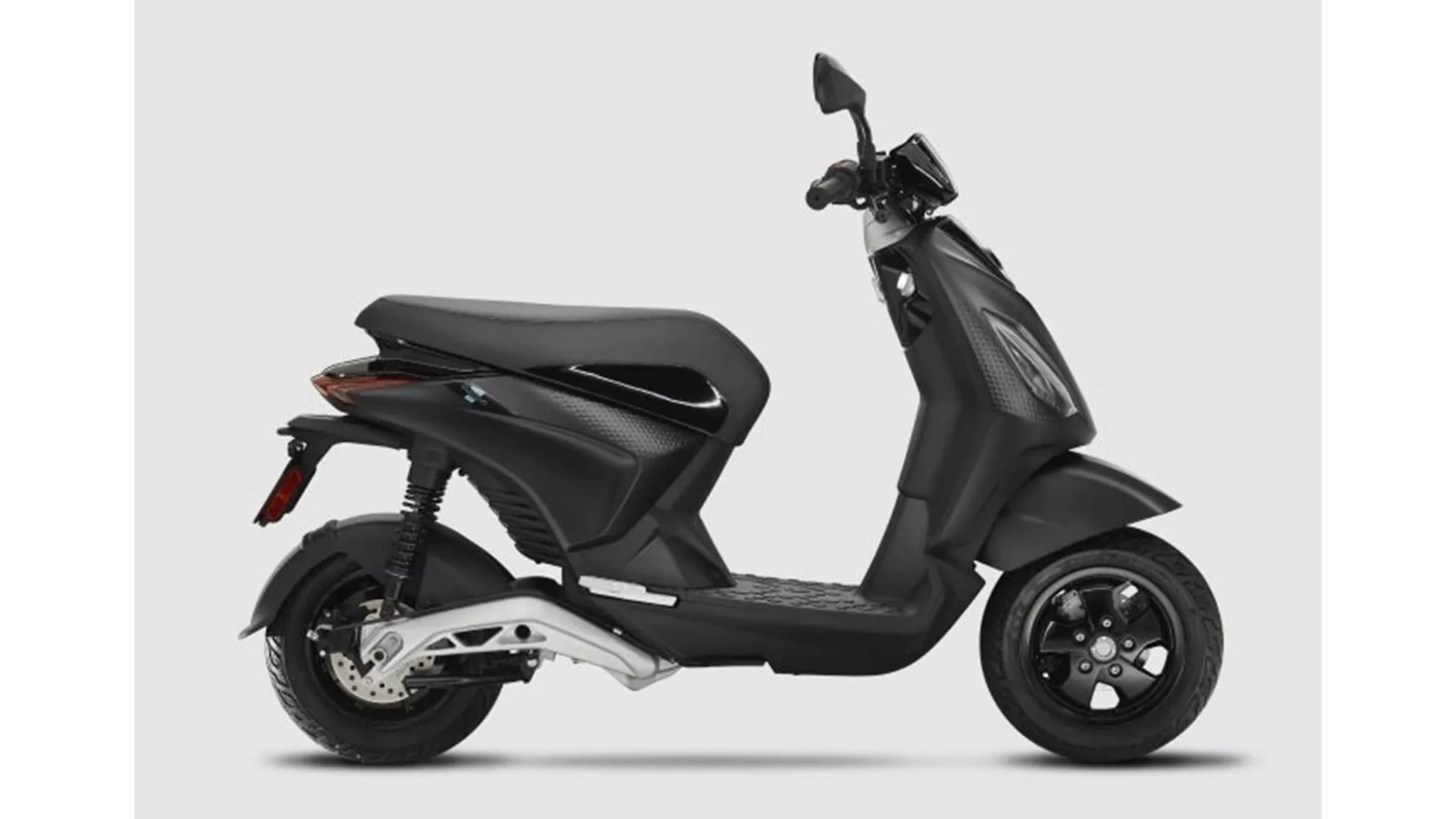 Piaggio 1 Active - Image 2 Piaggio 1 Active - Image 2