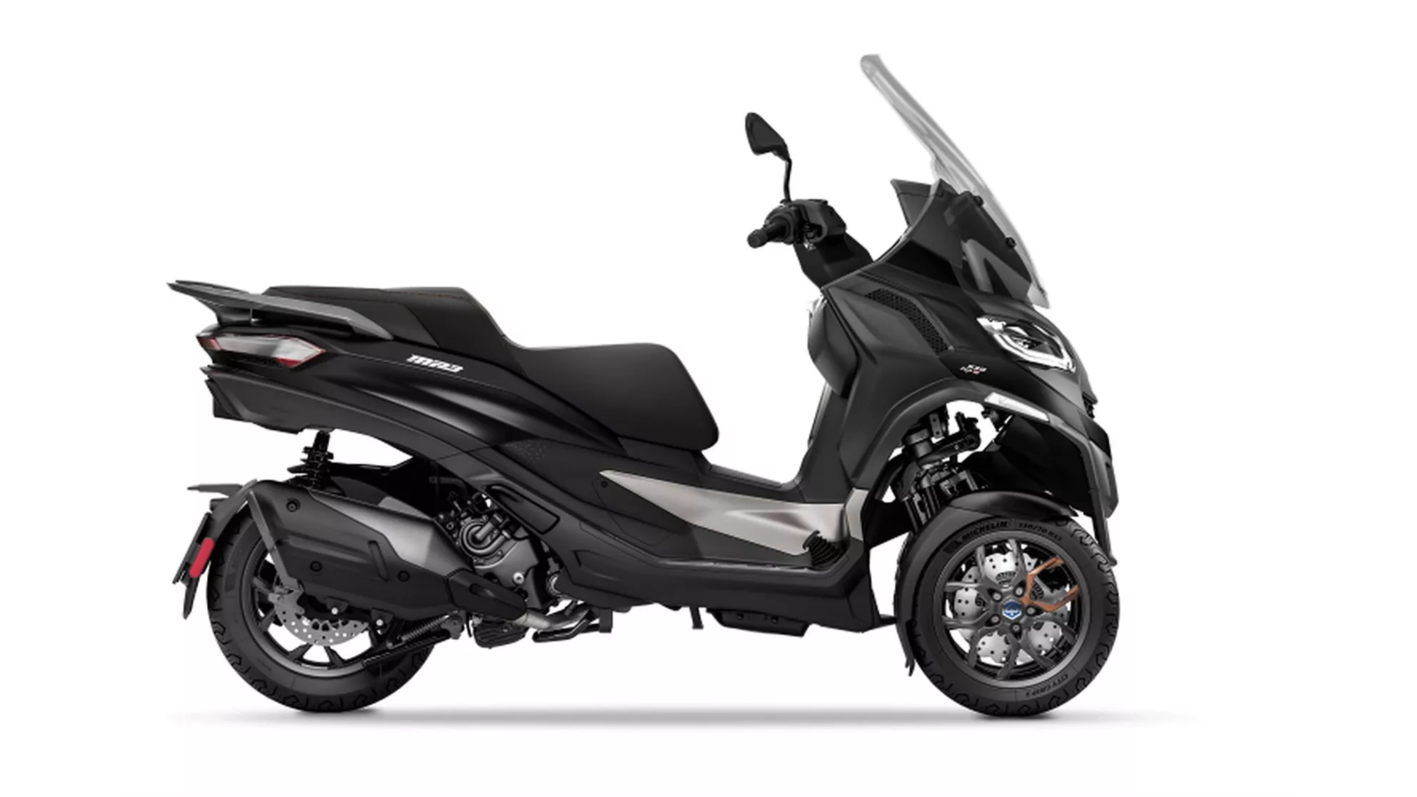 Piaggio MP3 530 HPE Exclusive - Image 2 Piaggio MP3 530 HPE Exclusive - Image 2