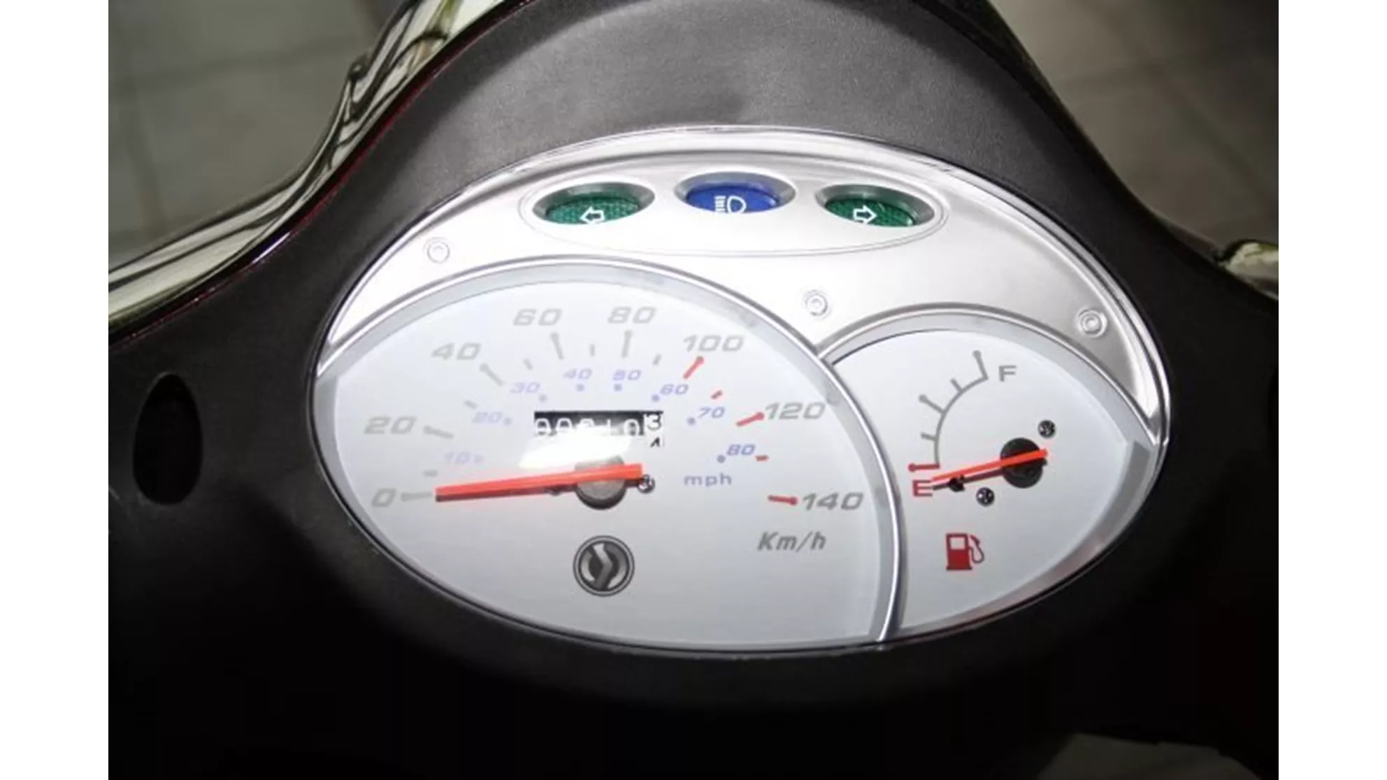 Sym Fiddle II 50 - Image 5 Sym Fiddle II 50 - Image 5