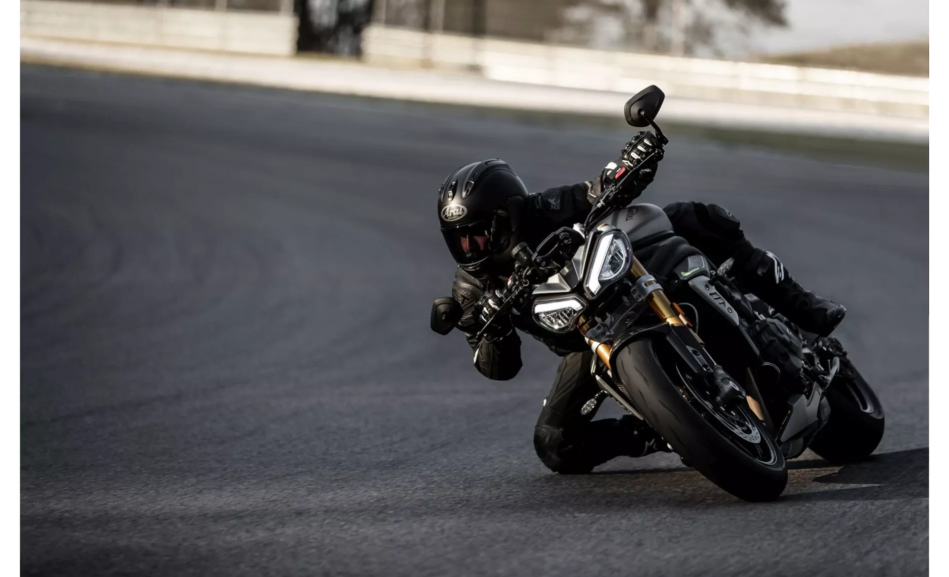 Triumph Speed Triple 1200 RS 2023 Triumph Speed Triple 1200 RS 2023