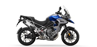 BMW R 1300 GS 2024 vs Triumph Tiger 1200 GT Explorer 2023