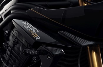 Triumph Speed Triple 1200 RR James Bond Edition 2023 - Immagine 4