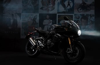 Triumph Speed Triple 1200 RR James Bond Edition 2023 - Immagine 14