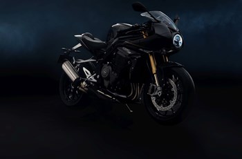 Triumph Speed Triple 1200 RR James Bond Edition 2023 - Immagine 17
