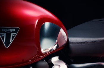 Triumph SPEED TWIN 900 CHROME EDITION 2023 - Bild 3 Triumph SPEED TWIN 900 CHROME EDITION 2023 - Bild 3