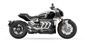 Ducati Multistrada V4 Pikes Peak 2023 vs Triumph ROCKET 3 R CHROME EDITION 2023