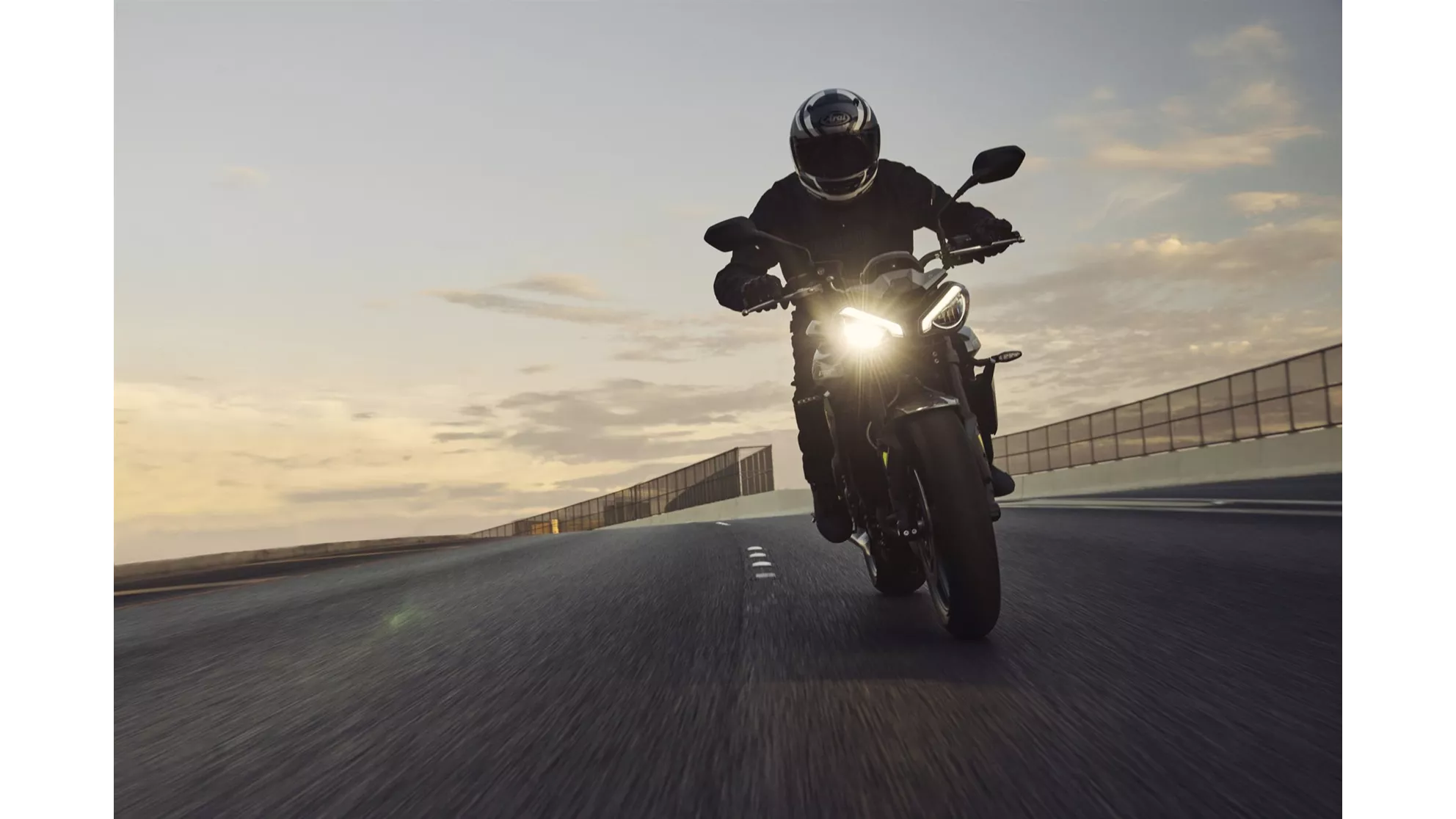 Triumph Street Triple 765 R - Image 9 Triumph Street Triple 765 R - Image 9