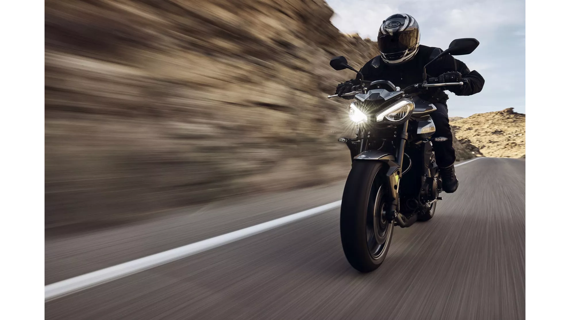 Triumph Street Triple 765 R - Image 14 Triumph Street Triple 765 R - Image 14