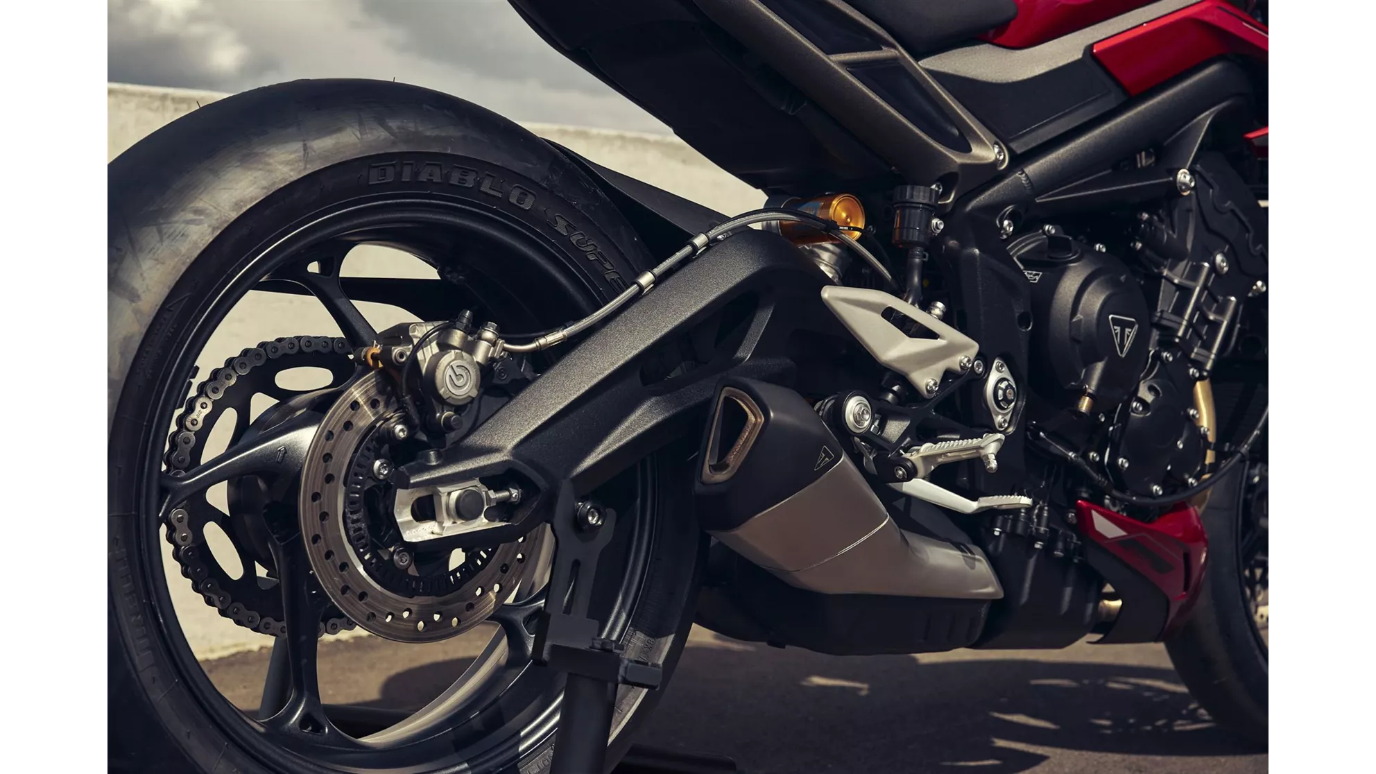 Triumph Street Triple 765 RS - Image 13 Triumph Street Triple 765 RS - Image 13