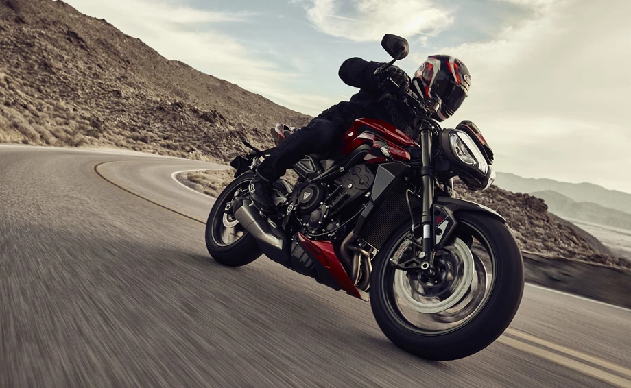 Triumph Street Triple 765 RS Bild 10: Triumph Street Triple 765 RS