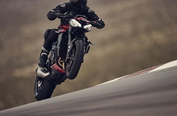 Triumph Street Triple 765 RS 2023 - Bild 23 Triumph Street Triple 765 RS 2023 - Bild 23