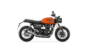 Kawasaki W800 2024 vs Triumph Speed Twin 1200 2023 Kawasaki W800 2024 vs Triumph Speed Twin 1200 2023