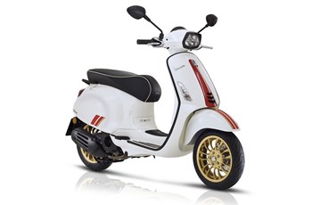 Vespa Sprint 125 Racing Sixties 2023 - Immagine 3
