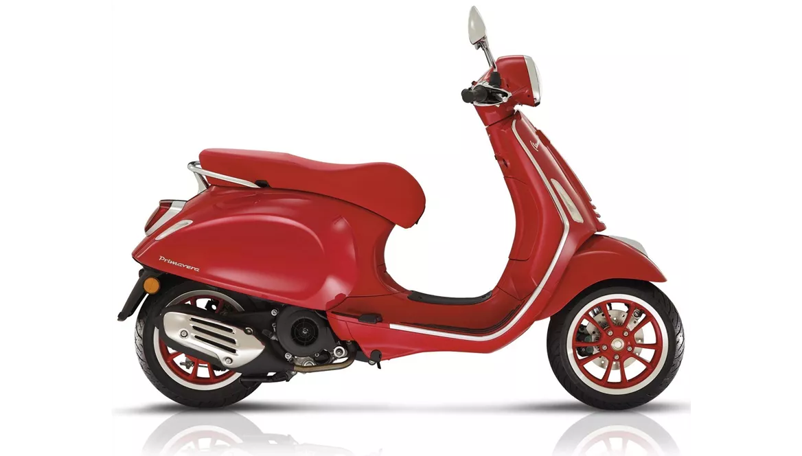 Vespa Primavera 125 (RED) 2023 Vespa Primavera 125 (RED) 2023