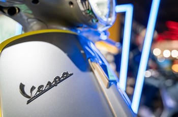 Vespa Elettrica 70 km/h 2023 - Bild 16