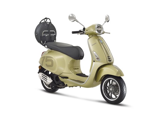 Vespa Primavera 50 75th () - Bild 2