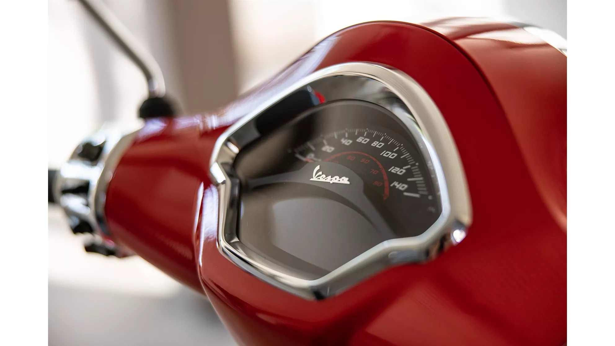 Vespa GTS 300 Super - Image 4 Vespa GTS 300 Super - Image 4