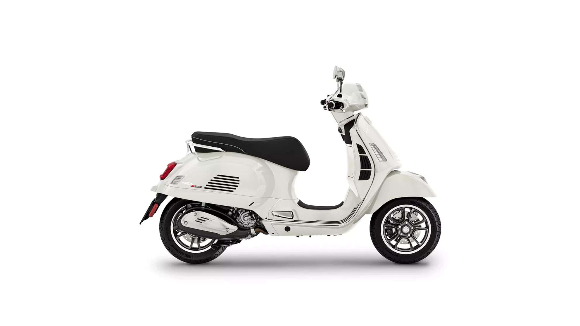 Vespa GTS 300 Super - Image 2 Vespa GTS 300 Super - Image 2