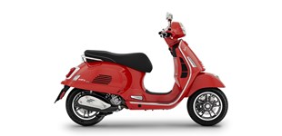 Vespa GTS 125 2009 vs Vespa GTS 300 Super 2023