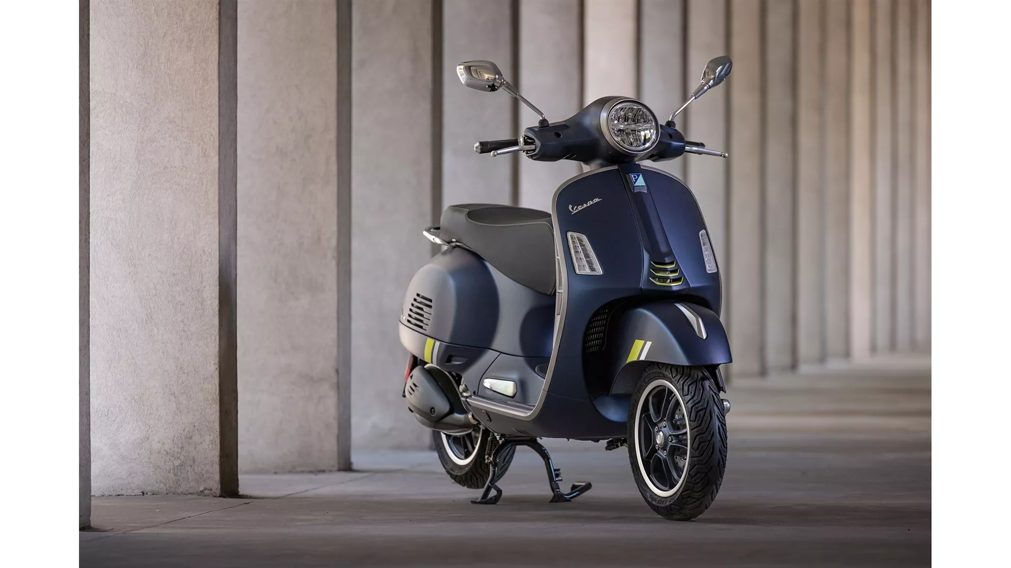 Vespa GTS 300 Super Tech - Image 8 Vespa GTS 300 Super Tech - Image 8