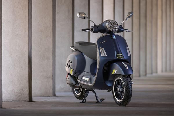 Vespa GTS 300 Super Tech () - Bild 9