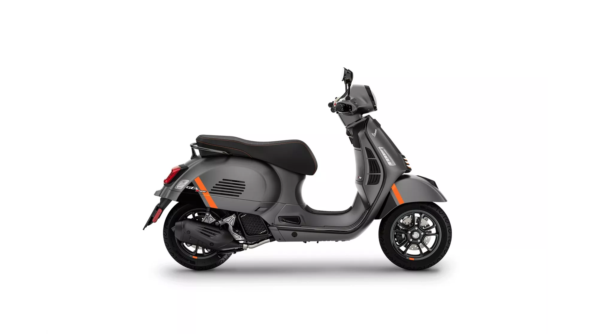 Vespa GTS 125 Super Sport - Image 1 Vespa GTS 125 Super Sport - Image 1