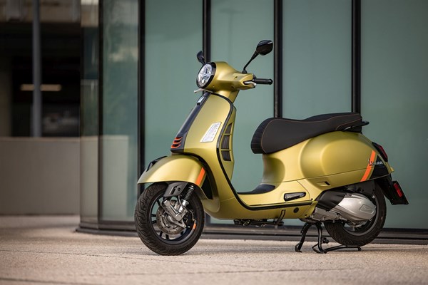 Vespa GTS 300 Super Sport () - Bild 6