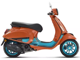 Vespa Primavera 50 Color Vibe Vespa Primavera 50 Color Vibe
