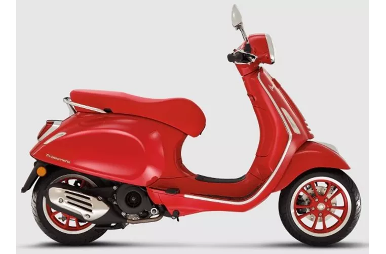 Vespa Primavera 150 RED 2023 Vespa Primavera 150 RED 2023