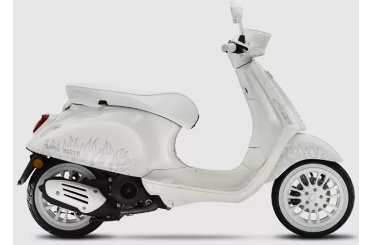 Vespa Sprint Justin Bieber X Vespa 125 2023 Vespa Sprint Justin Bieber X Vespa 125 2023