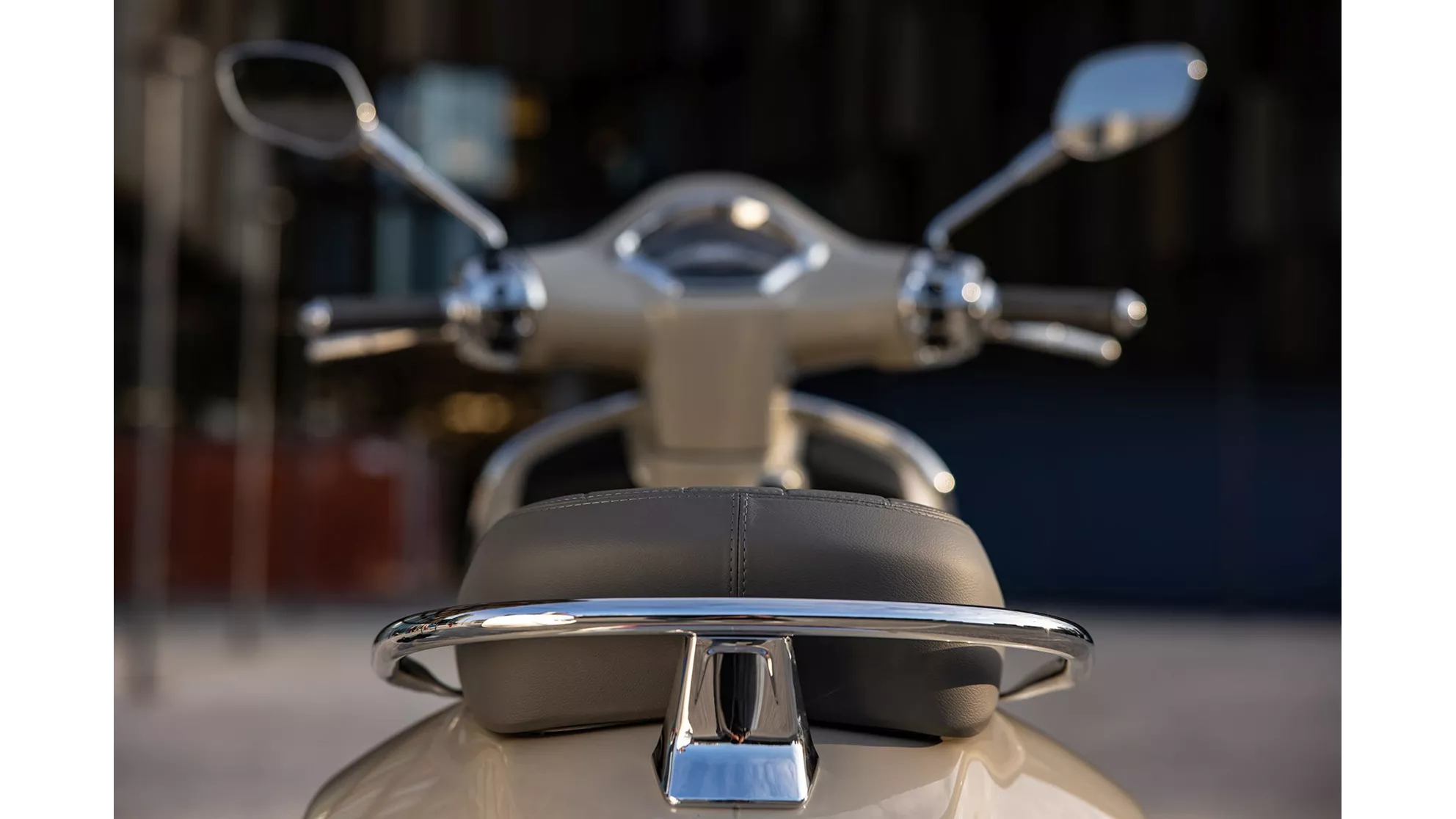 Vespa GTS 125 - Image 4 Vespa GTS 125 - Image 4