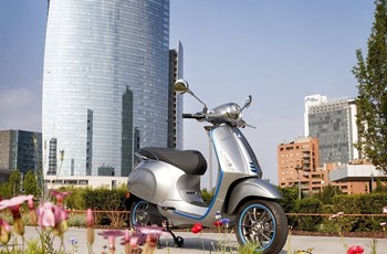 Vespa Elettrica 2023 - Bild 35