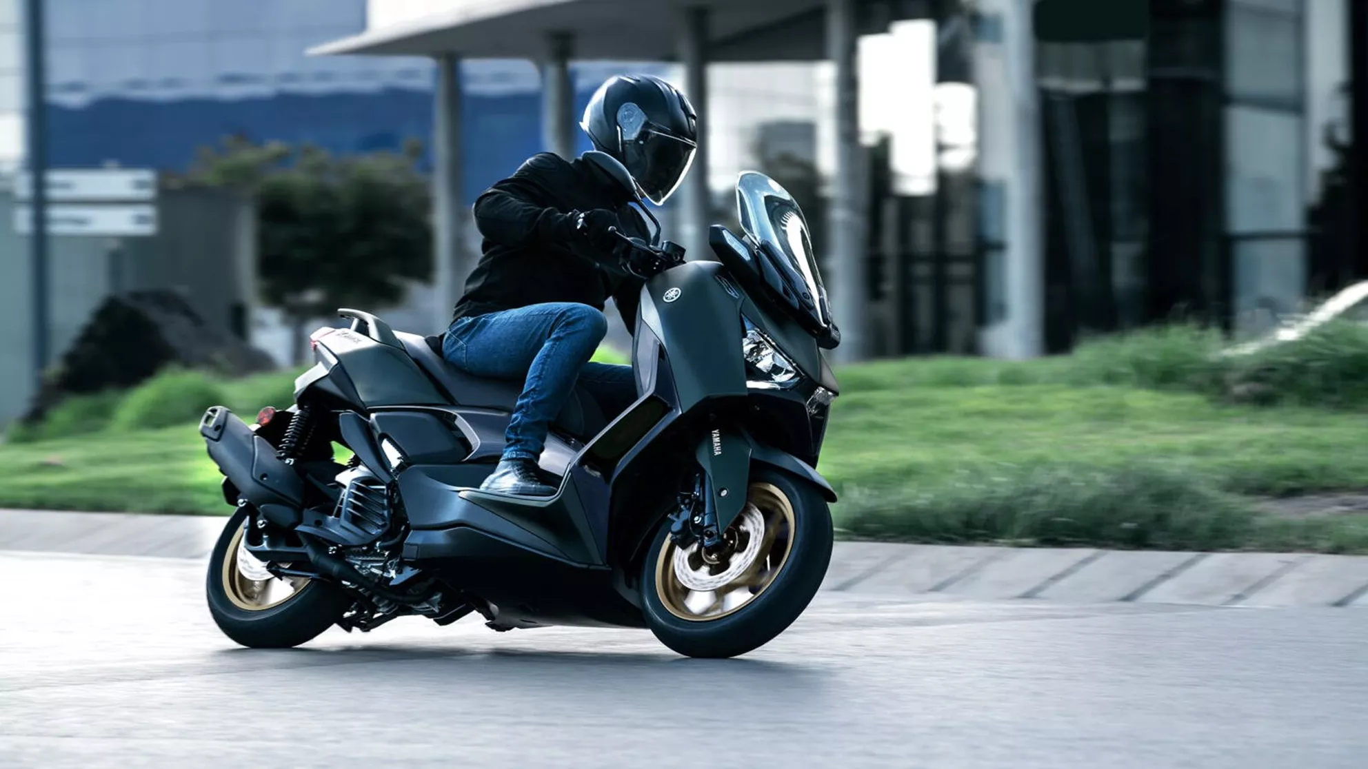 Yamaha XMAX 125 Tech MAX - Image 1 Yamaha XMAX 125 Tech MAX - Image 1