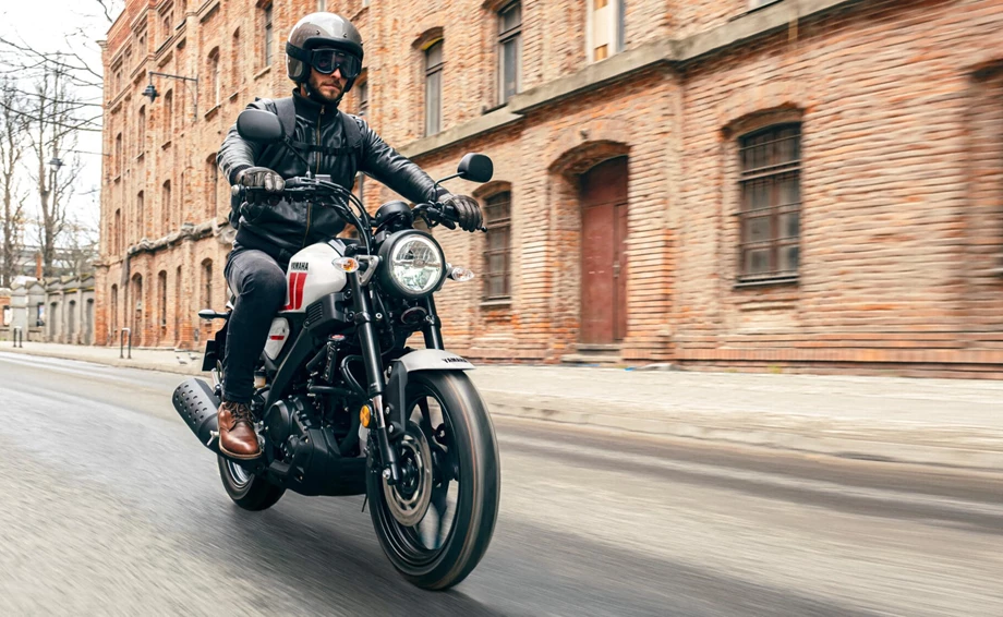 Yamaha XSR125 Bild 3: Yamaha XSR125