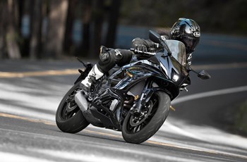 Yamaha R7 2023 - Bild 14 Yamaha R7 2023 - Bild 14