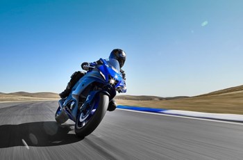 Yamaha R7 2023 - Bild 15 Yamaha R7 2023 - Bild 15